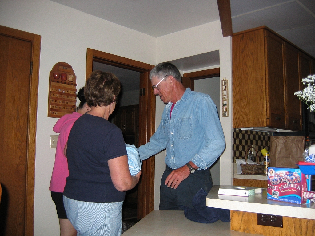 2006-07-11-21-07-31_00181.JPG